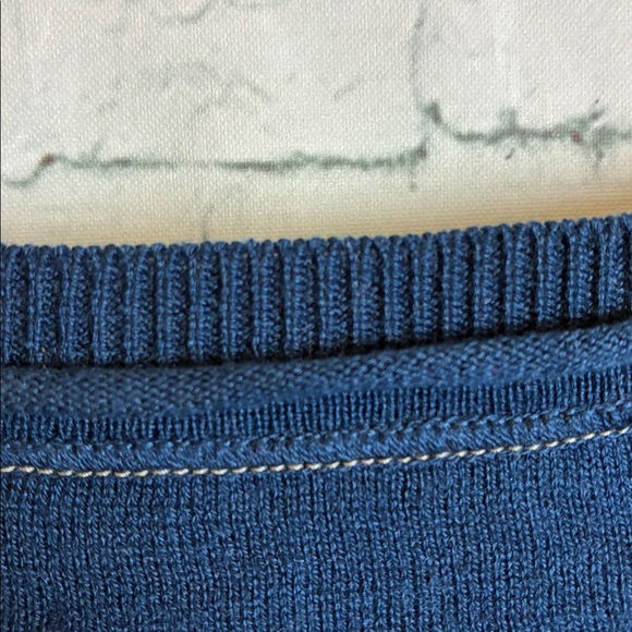 Vince Silk Cashmere Blend Crewneck Sweater Men’s L Blue Elevated Basic Luxury - Picture 13 of 15